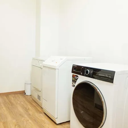 Domenica's Corfu - Roses