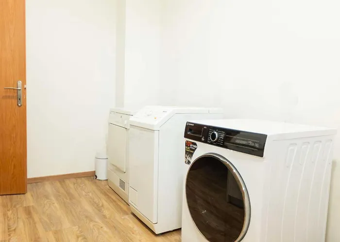 Domenica's Corfu - Roses